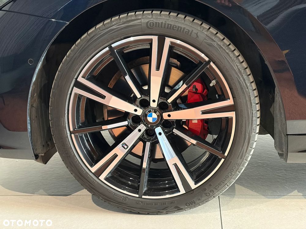 BMW Seria 5 520d xDrive mHEV M Sport - 16