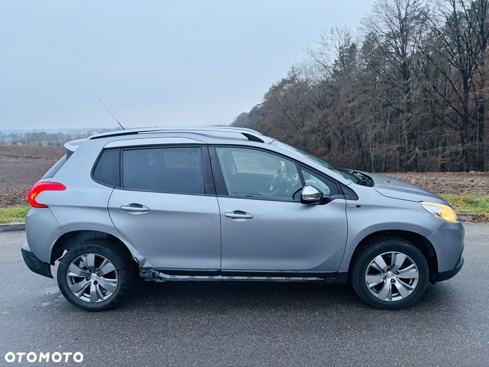 Peugeot 2008 PureTech 82 Style - 3