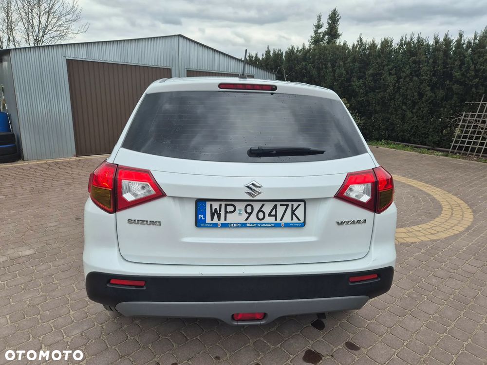Suzuki Vitara 1.6 Comfort 2WD - 8
