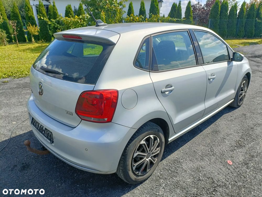 Volkswagen Polo - 4