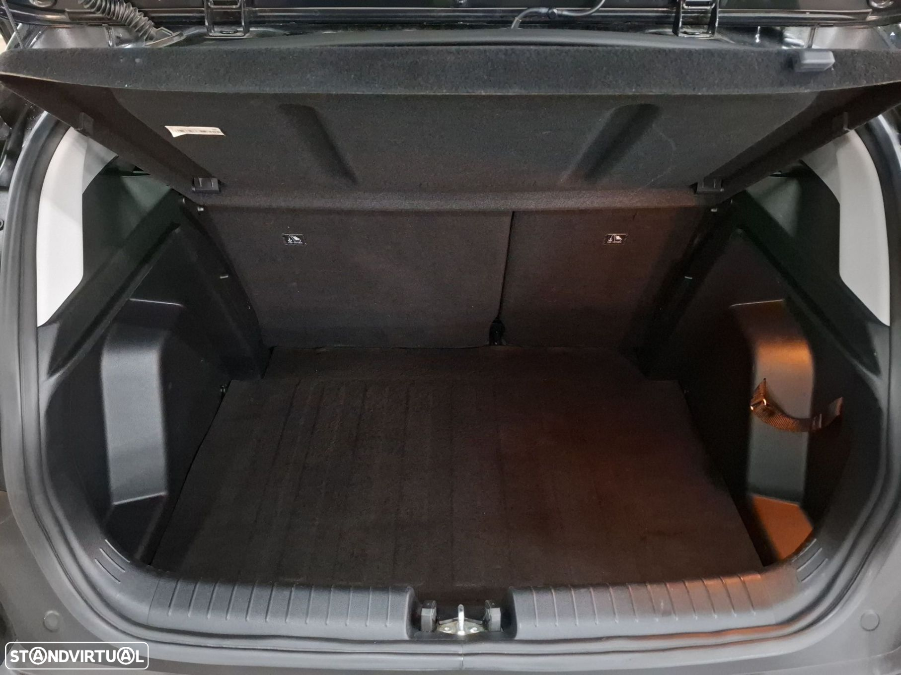 Hyundai Bayon 1.0 T-GDI Premium - 21