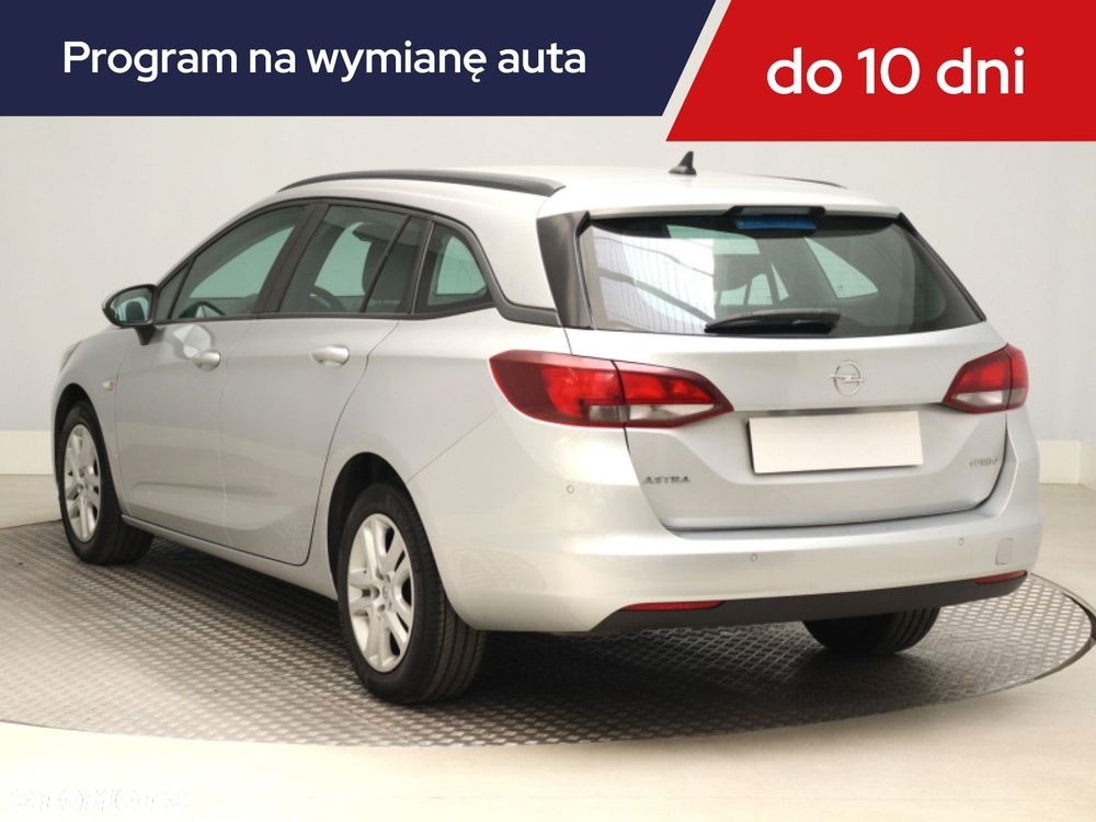Opel Astra - 6