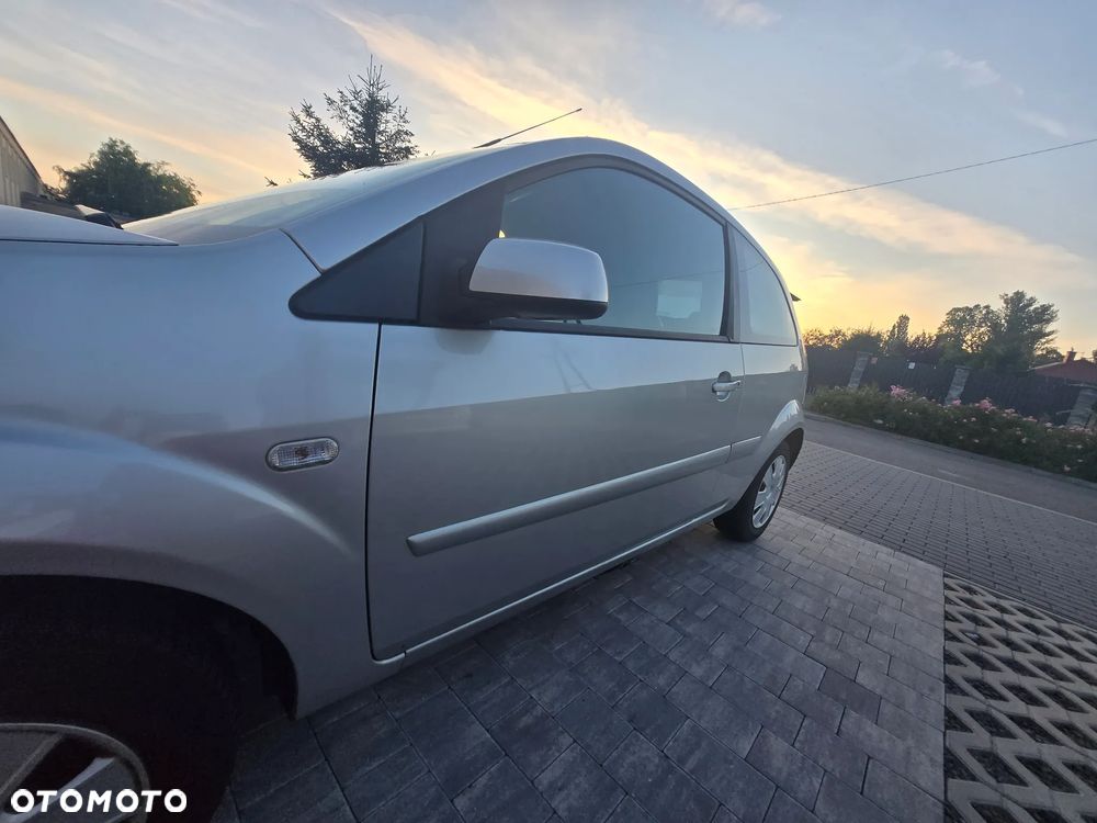 Ford Fiesta - 13