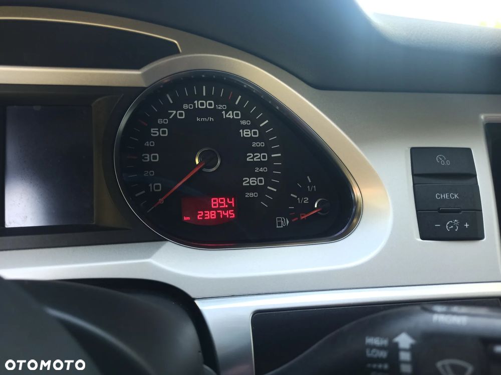 Audi A6 Allroad - 7