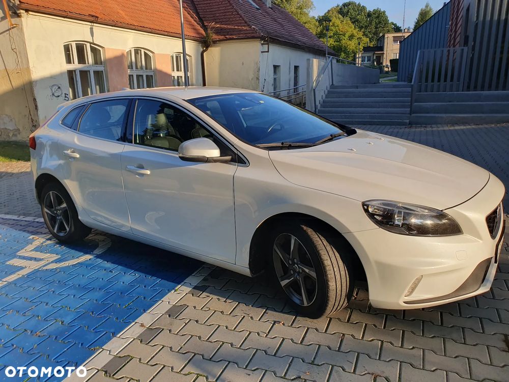 Volvo V40 - 10
