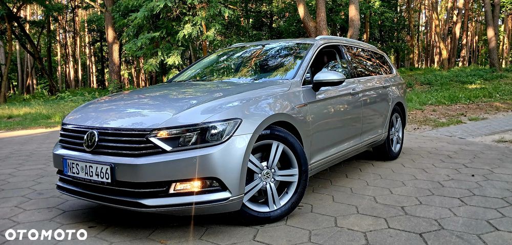 Volkswagen Passat 2.0 TDI SCR DSG 4Motion Business - 3