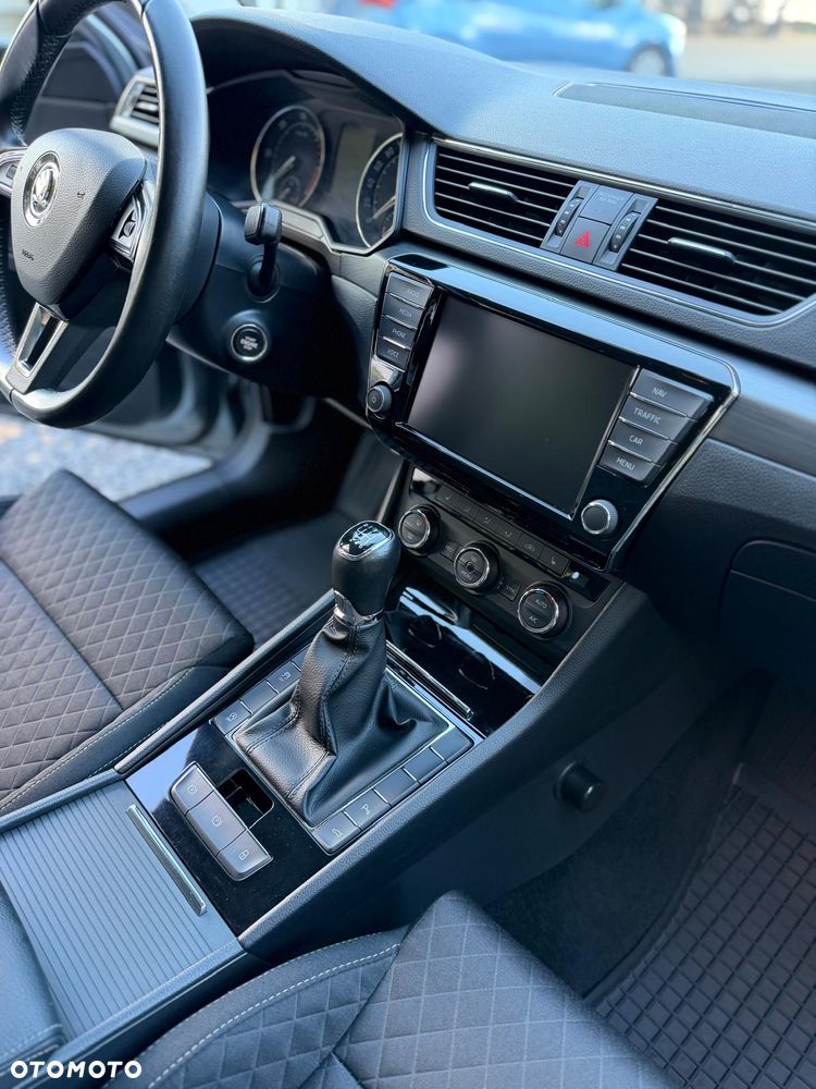 Skoda Superb - 11