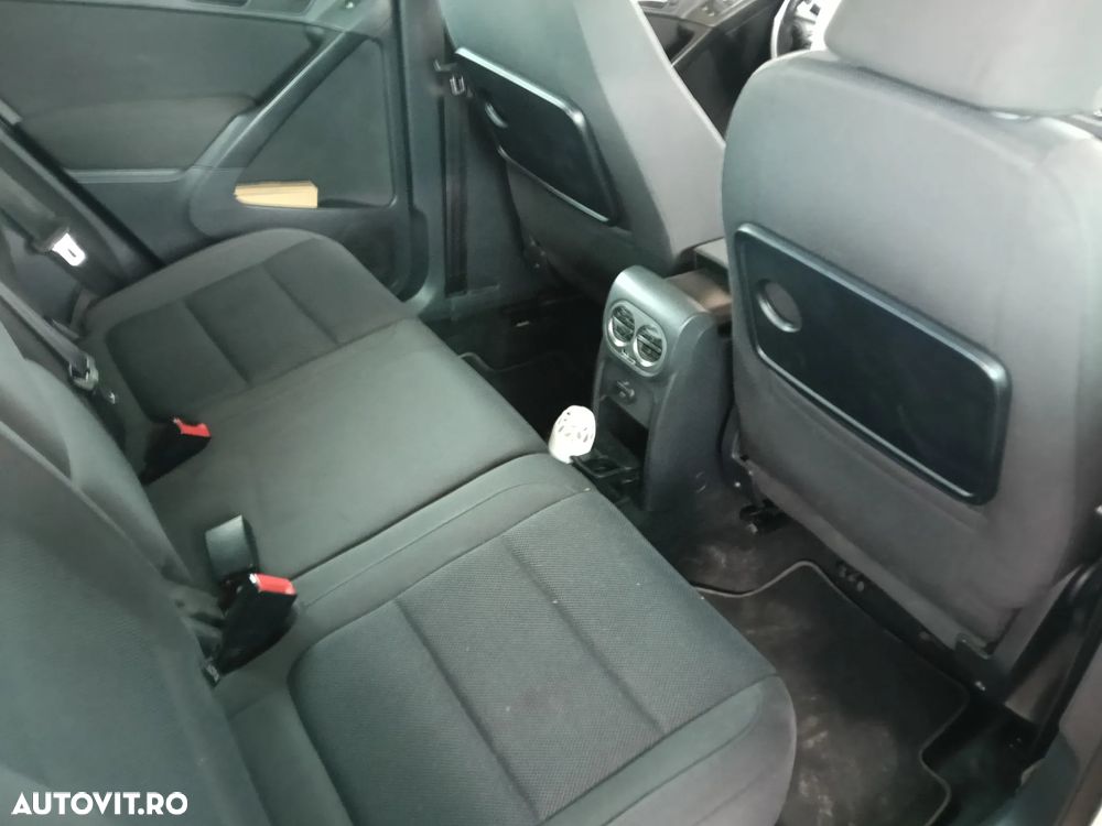 Volkswagen Tiguan 2.0 TDI DPF 4Motion Track&Field - 27