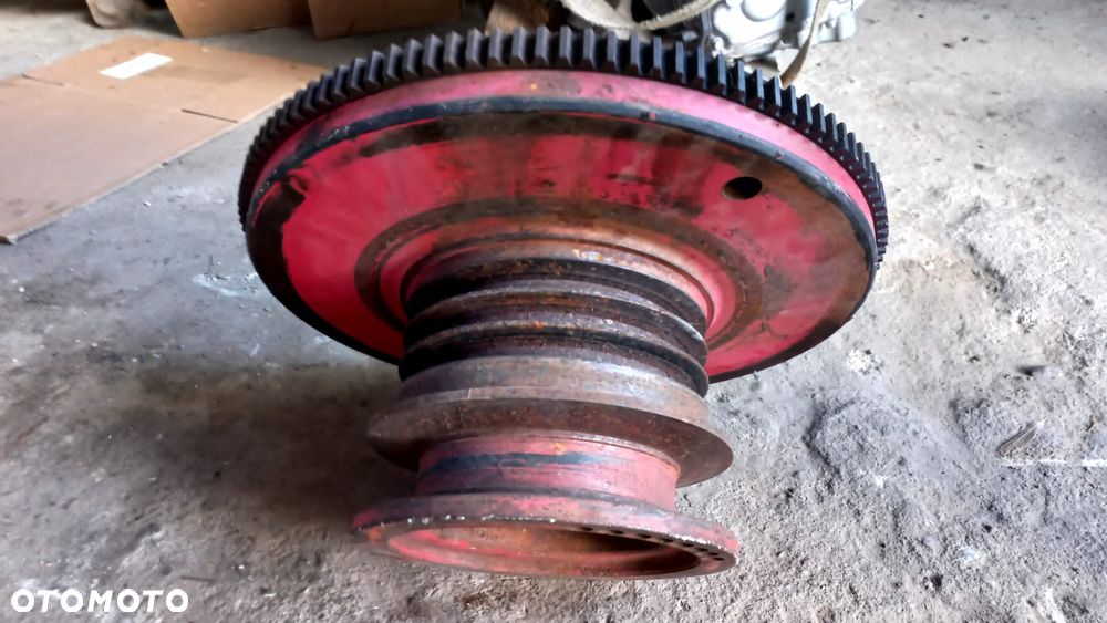 massey ferguson 186440506 koło zamachowe - 1