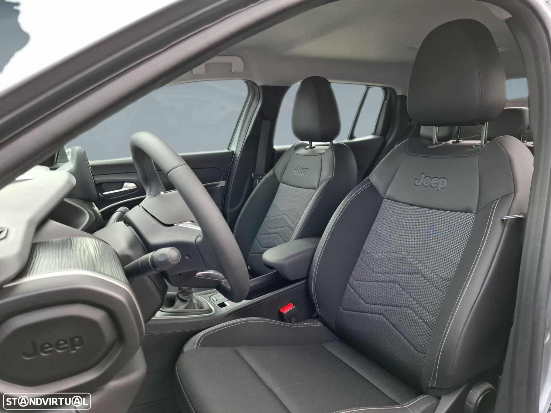 Jeep Avenger 1.2 GSE T3 Longitude - 11