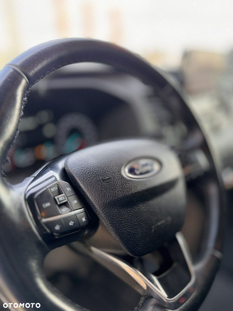 Ford Transit Custom - 32