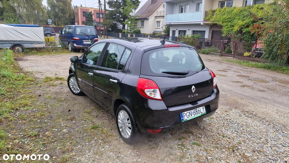 Renault Clio 1.2 16V Alize - 4