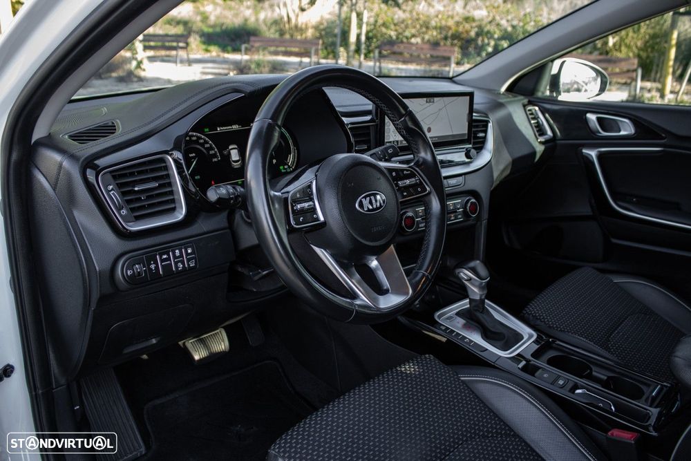 Kia XCeed 1.6 GDI DCT6 OPF Plug-in-Hybrid PLATINUM - 16