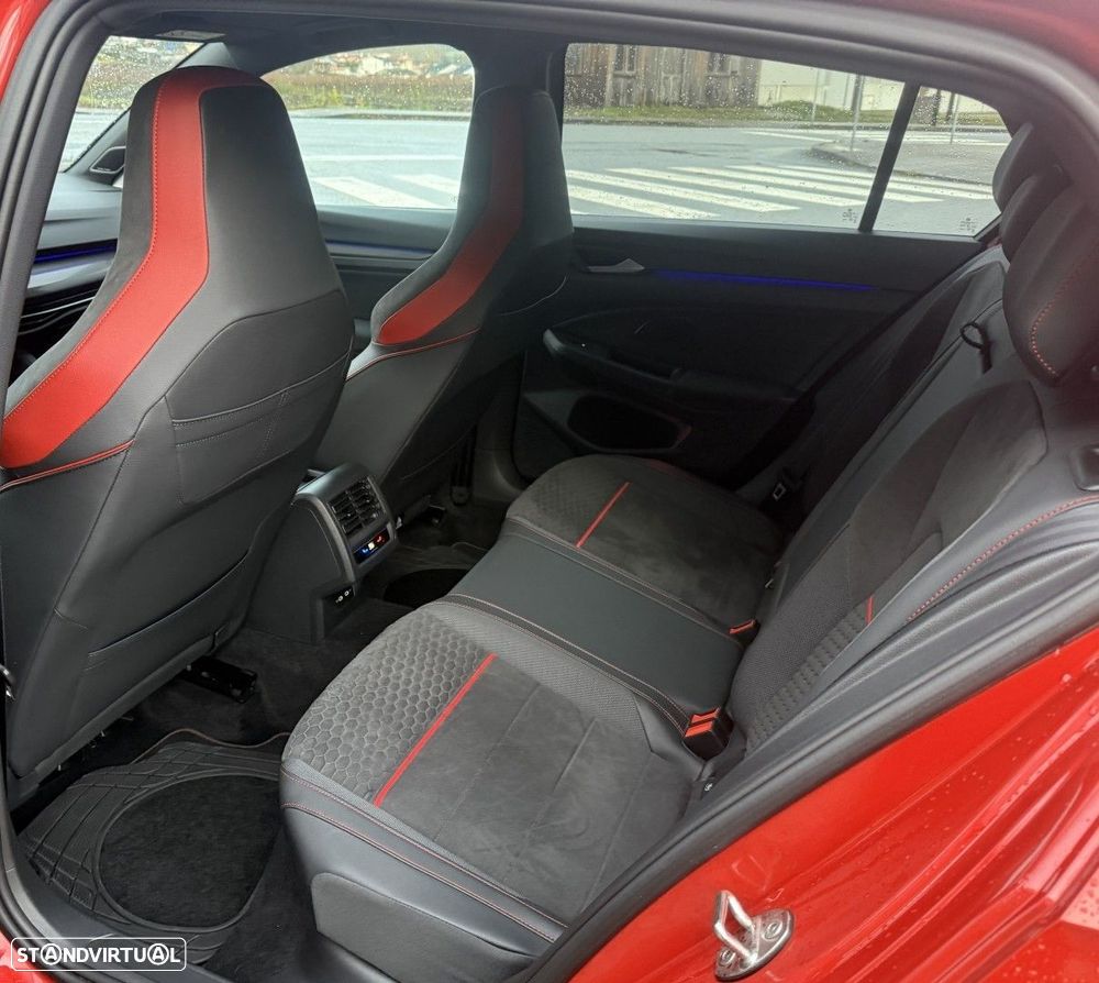 VW Golf 2.0 TSI GTI Clubsport DSG - 10