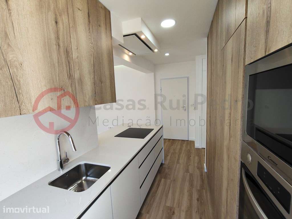 Apartamento T1 na Torre da Marinha - Grande imagem: 5/41