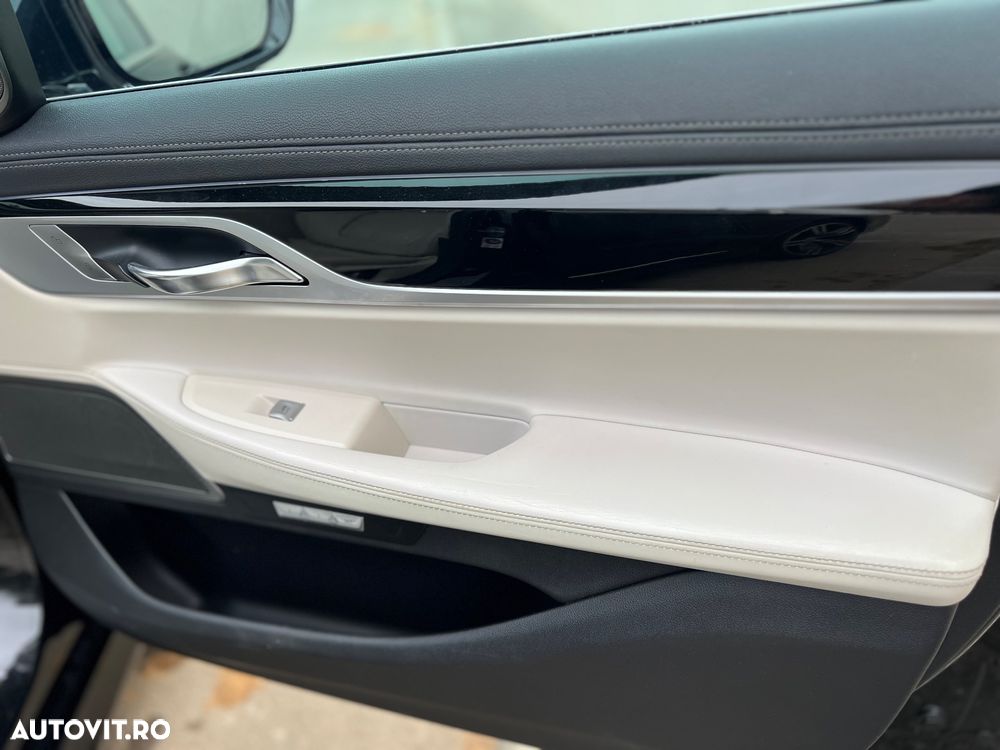 BMW Seria 7 730d - 15
