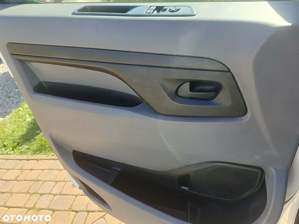 Toyota PROACE - 16