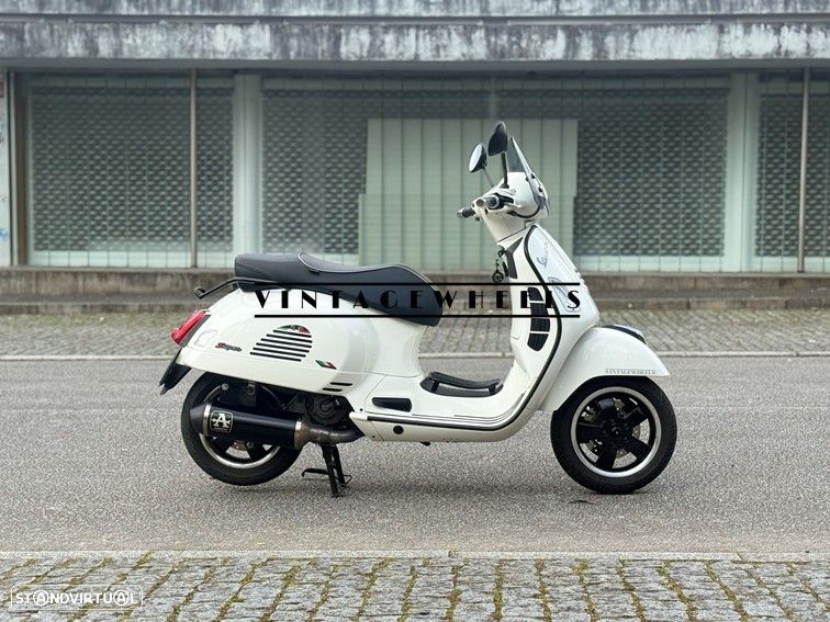 Vespa GTS Super - 5