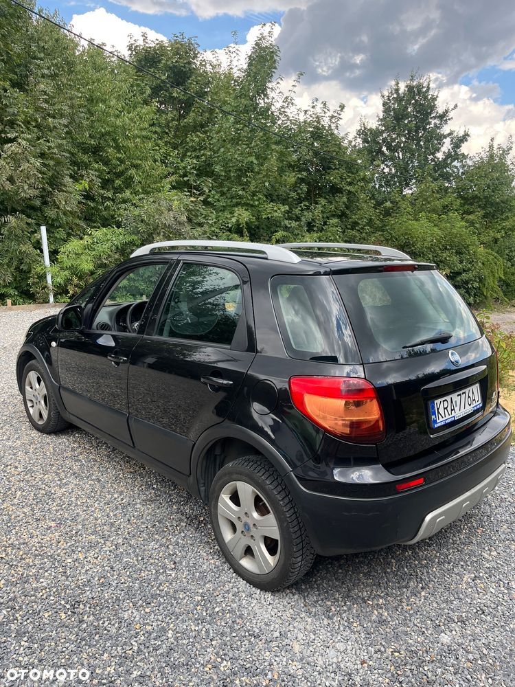 Fiat Sedici 1.9 Multijet 4x4 Dynamic - 2