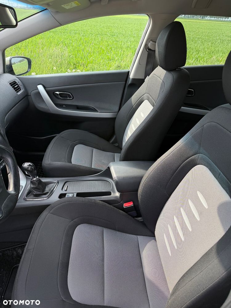 Kia Ceed 1.6 CRDi L - 14