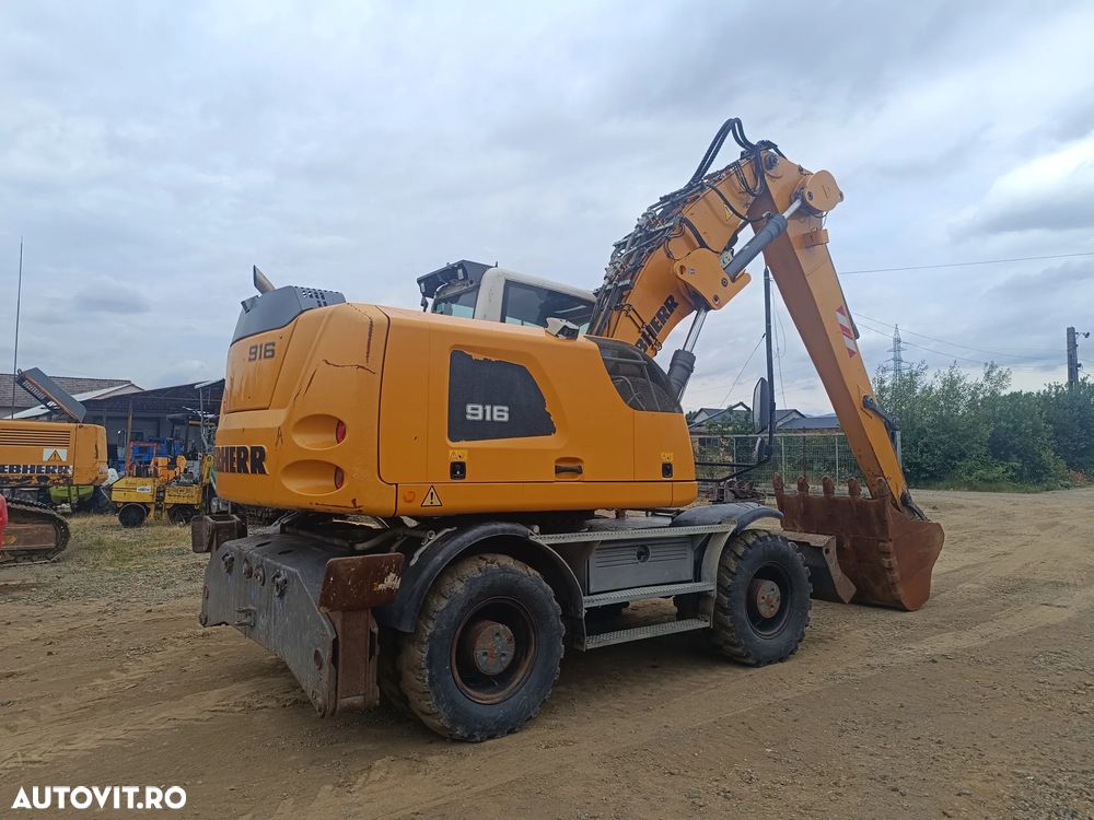 Liebherr A916 - 7