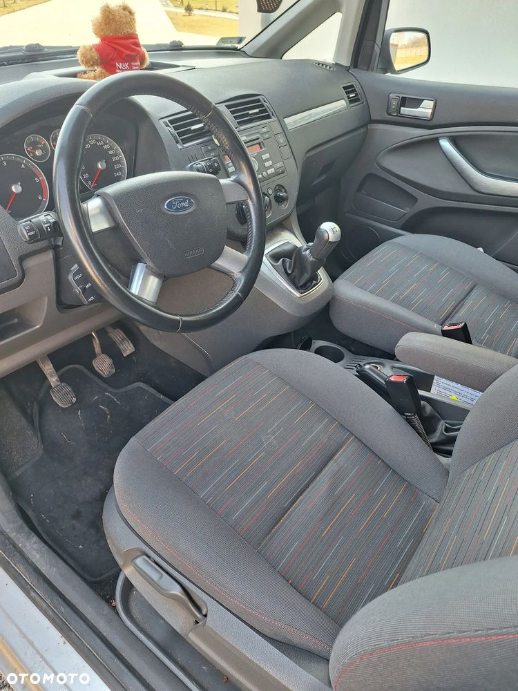 Ford C-MAX - 12