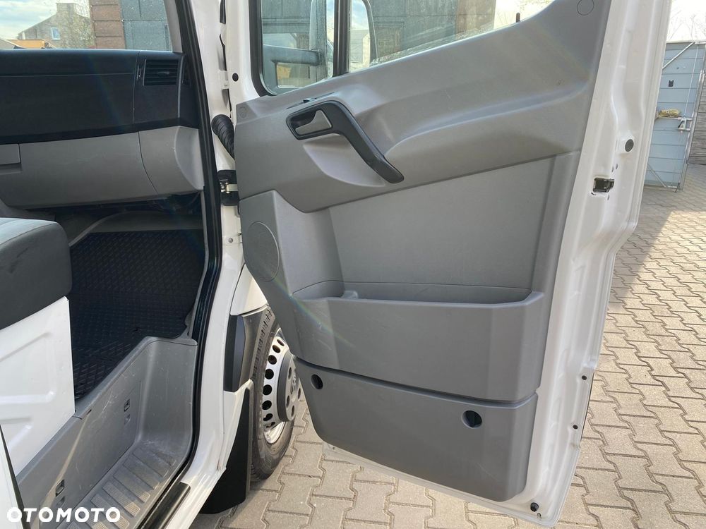 Volkswagen CRAFTER - 15