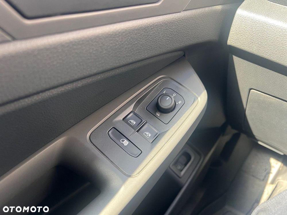 Ford transit-connect Transit Connect Trend Van 1.5 PHEV 150 KM - 13