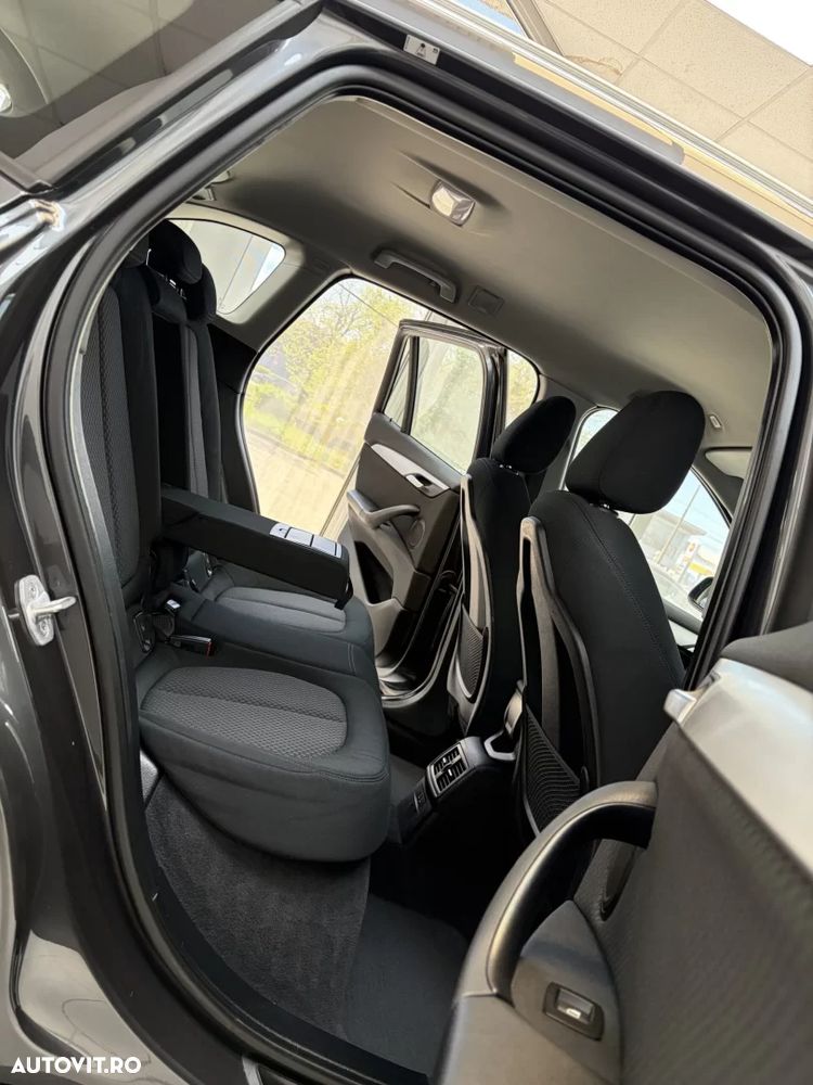 BMW X1 - 11