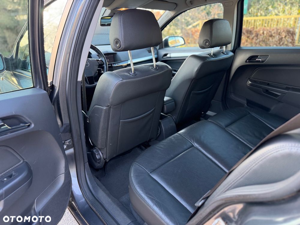Opel Astra 1.6 Color Edition - 17