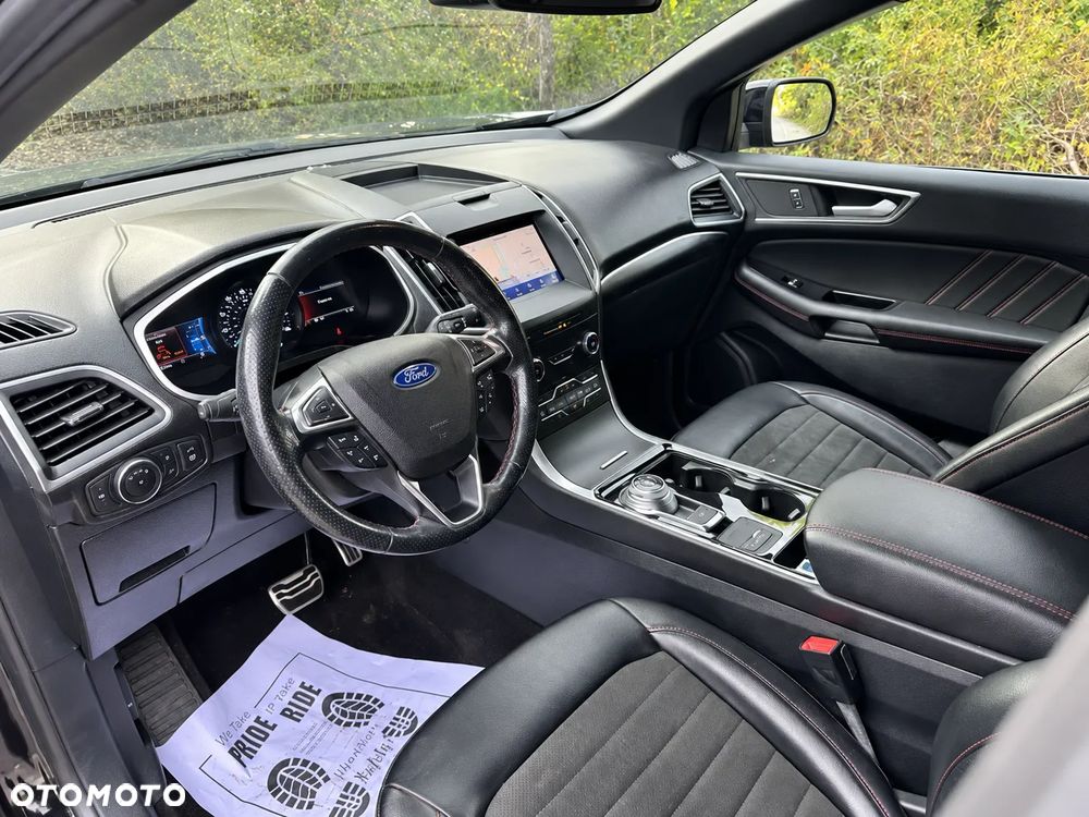 Ford Edge - 9