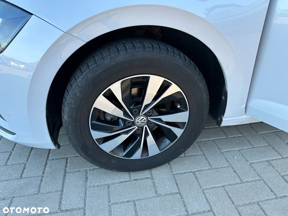 Volkswagen Polo - 33
