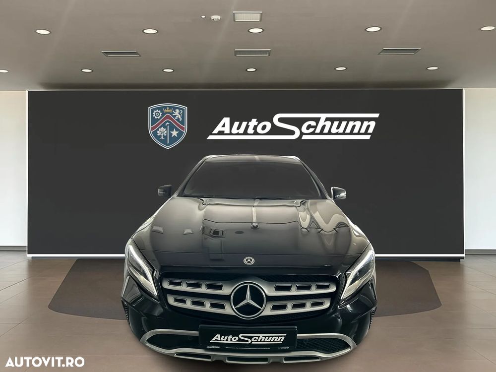 Mercedes-Benz GLA 200 d 7G-DCT Urban - 2