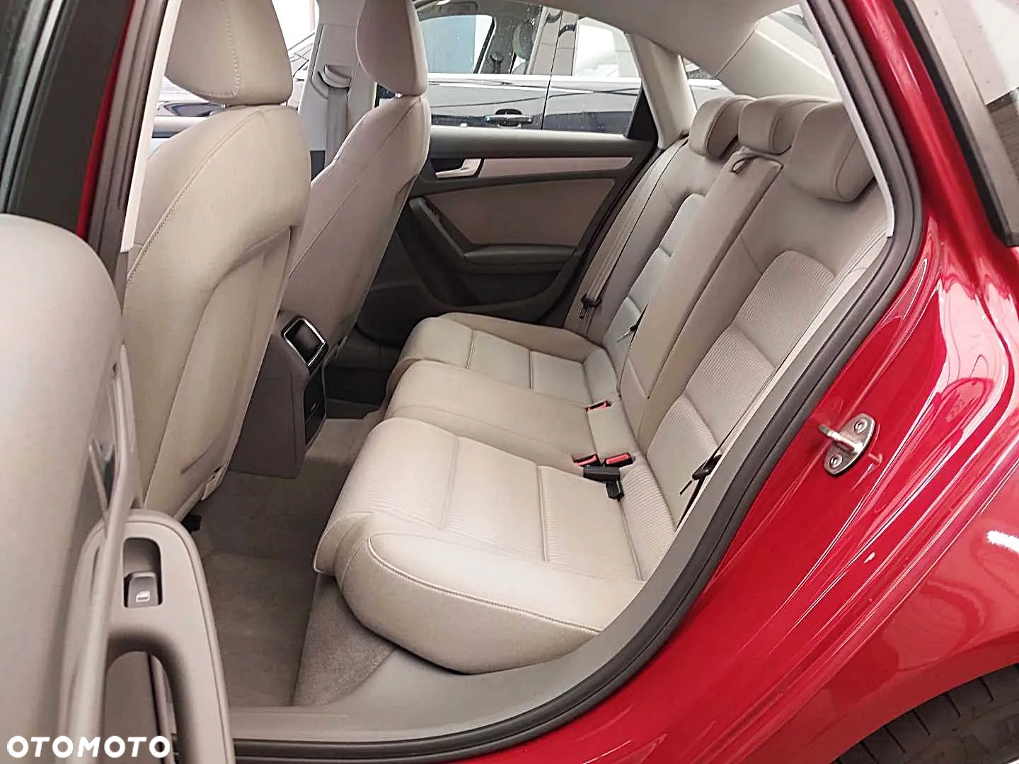 Audi A4 1.8 TFSI Attraction - 18