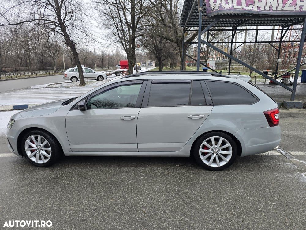 Skoda Octavia 2.0 TDI DSG 4X4 RS - 6
