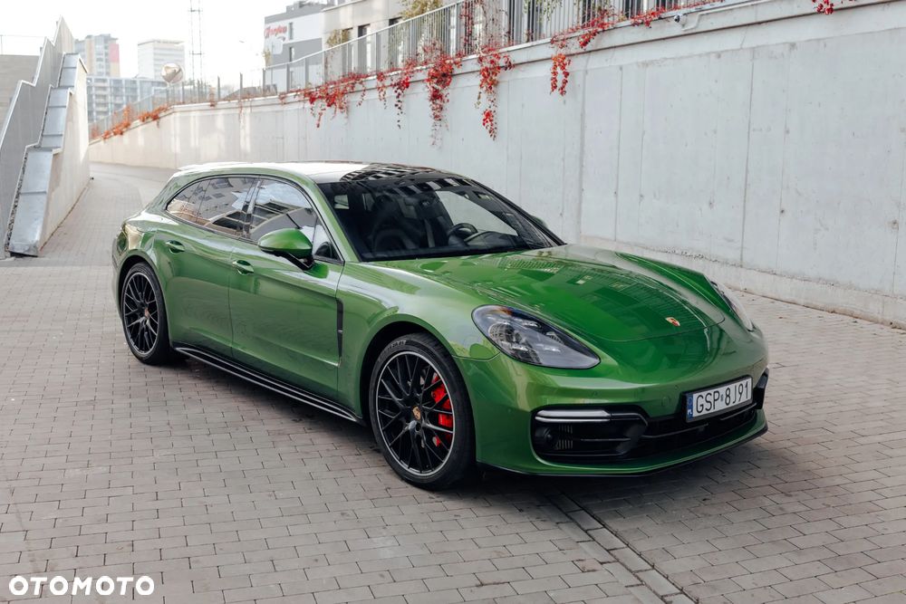 Porsche Panamera GTS GPF Sport Turismo - 1