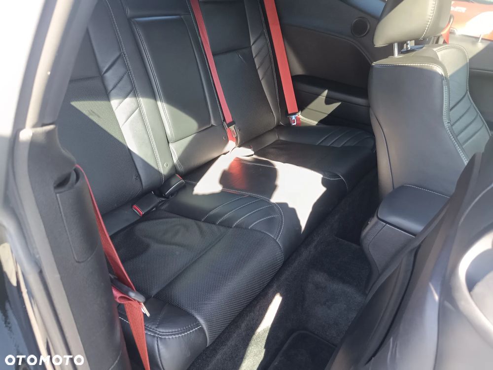 Dodge Challenger - 22