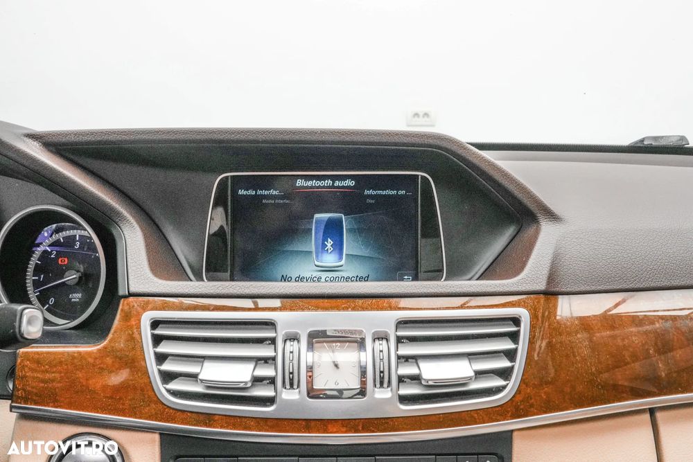 Mercedes-Benz E 350 BlueTEC 9G-TRONIC Edition - 22