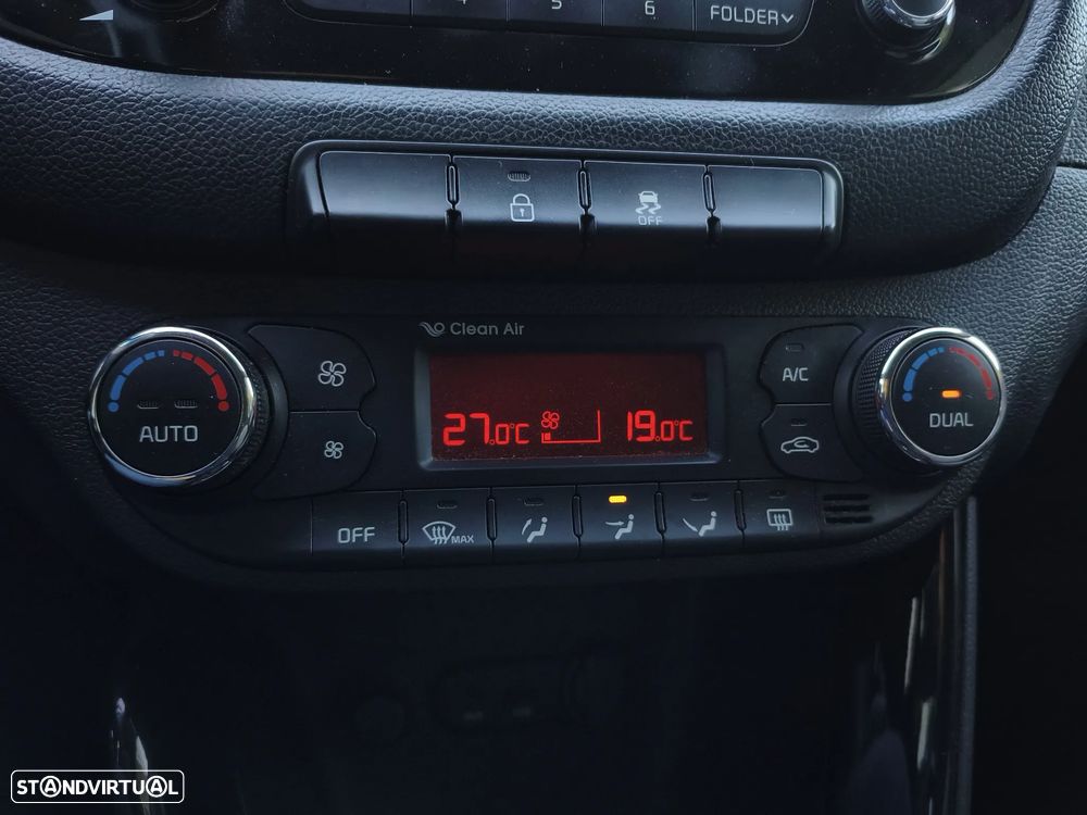 Kia Ceed SW 1.4 CRDi EX - 19
