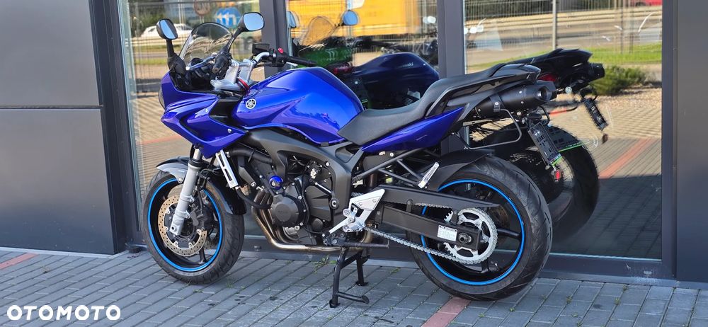 Yamaha FZ6 - 26