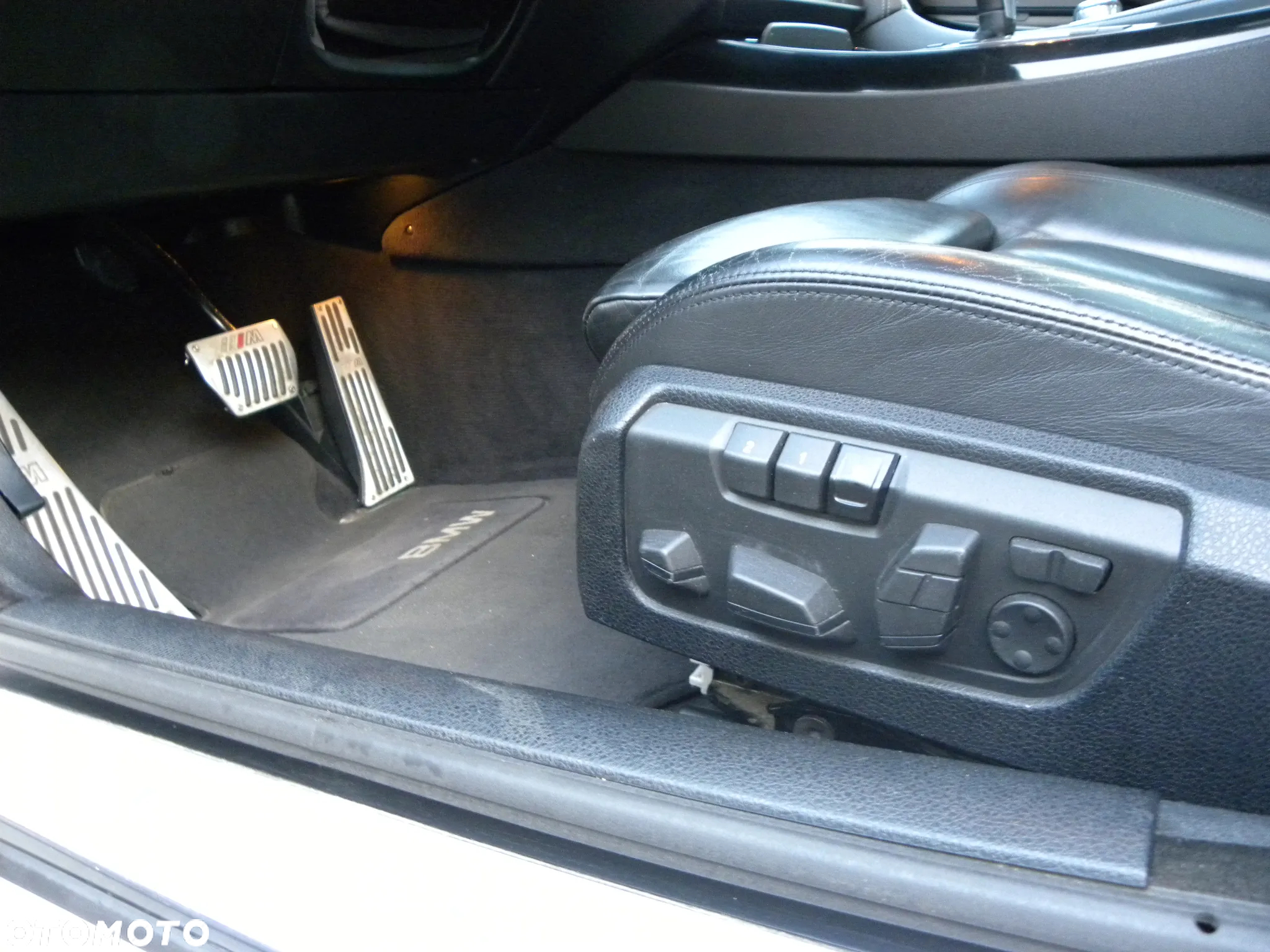 BMW Seria 6 640d - 27