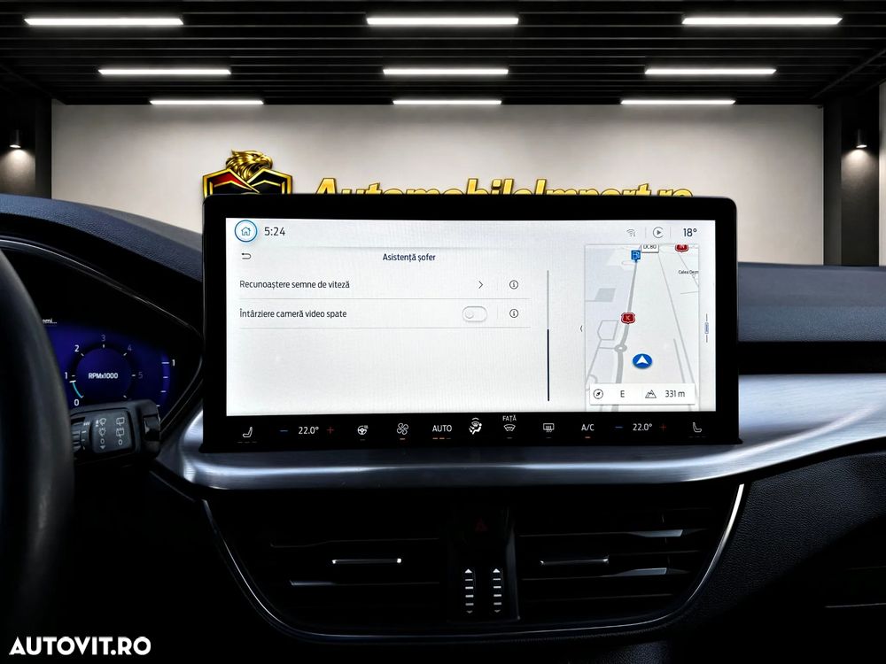 Ford Focus 1.5 EcoBlue 8AT Titanium X - 19