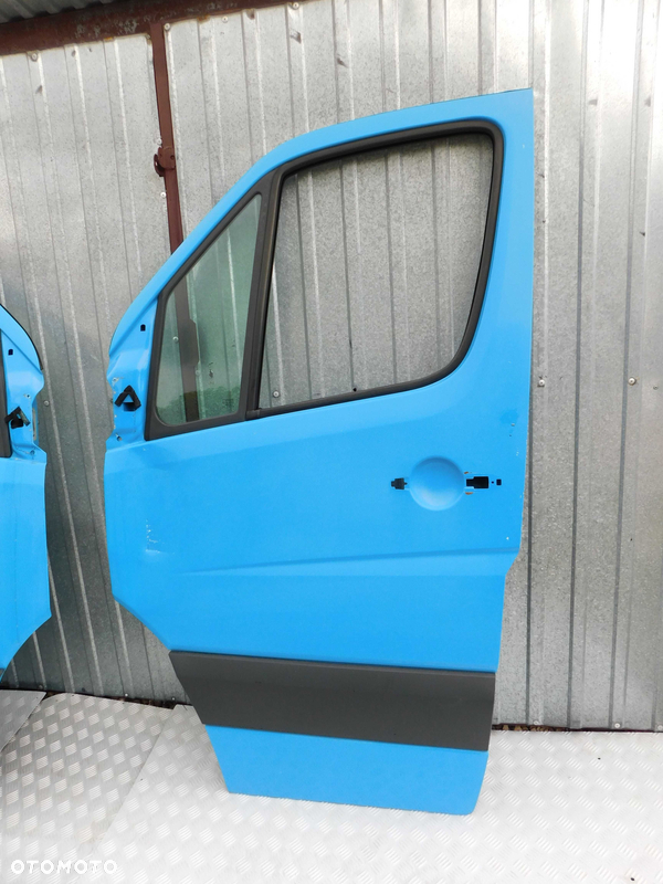 Mercedes Sprinter 906 VW Crafter drzwi lewe kierowcy przód BEZ KOROZJI