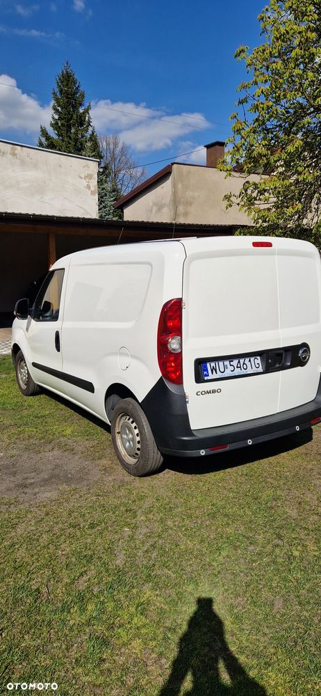 Opel Combo 1.6 CDTI Cosmo - 3
