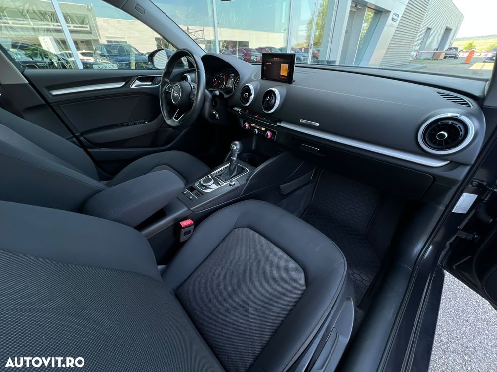 Audi A3 Limuzina 1.6 TDI clean Stronic Attraction - 15