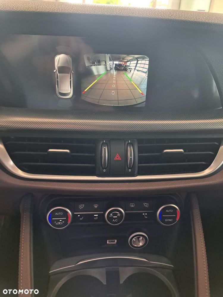 Alfa Romeo Stelvio 2.0 Turbo Executive Q4 - 19