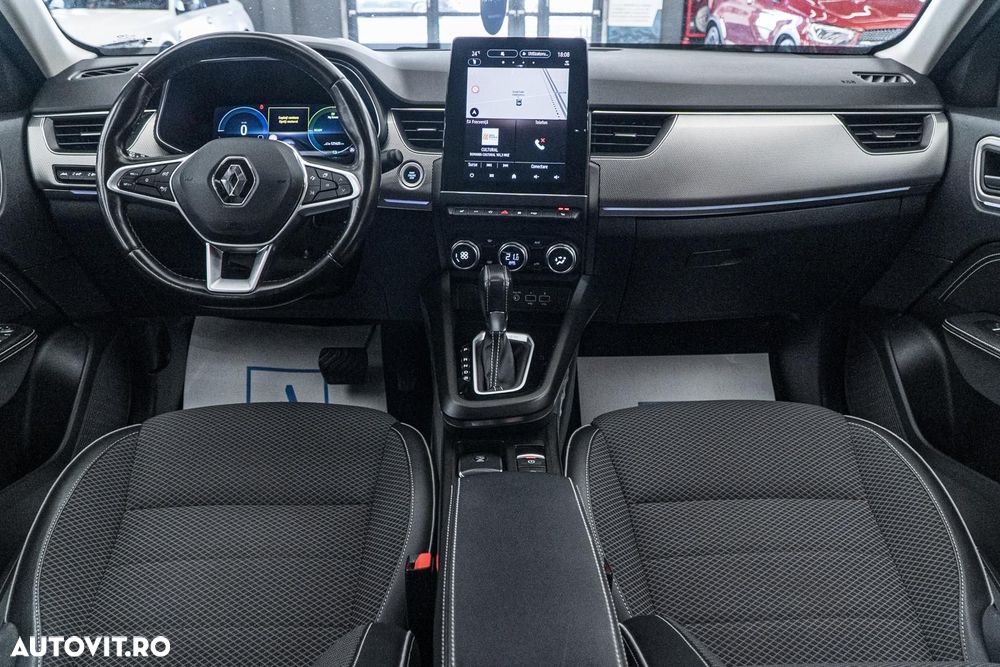 Renault Arkana E-TECH 145 Evolution - 22