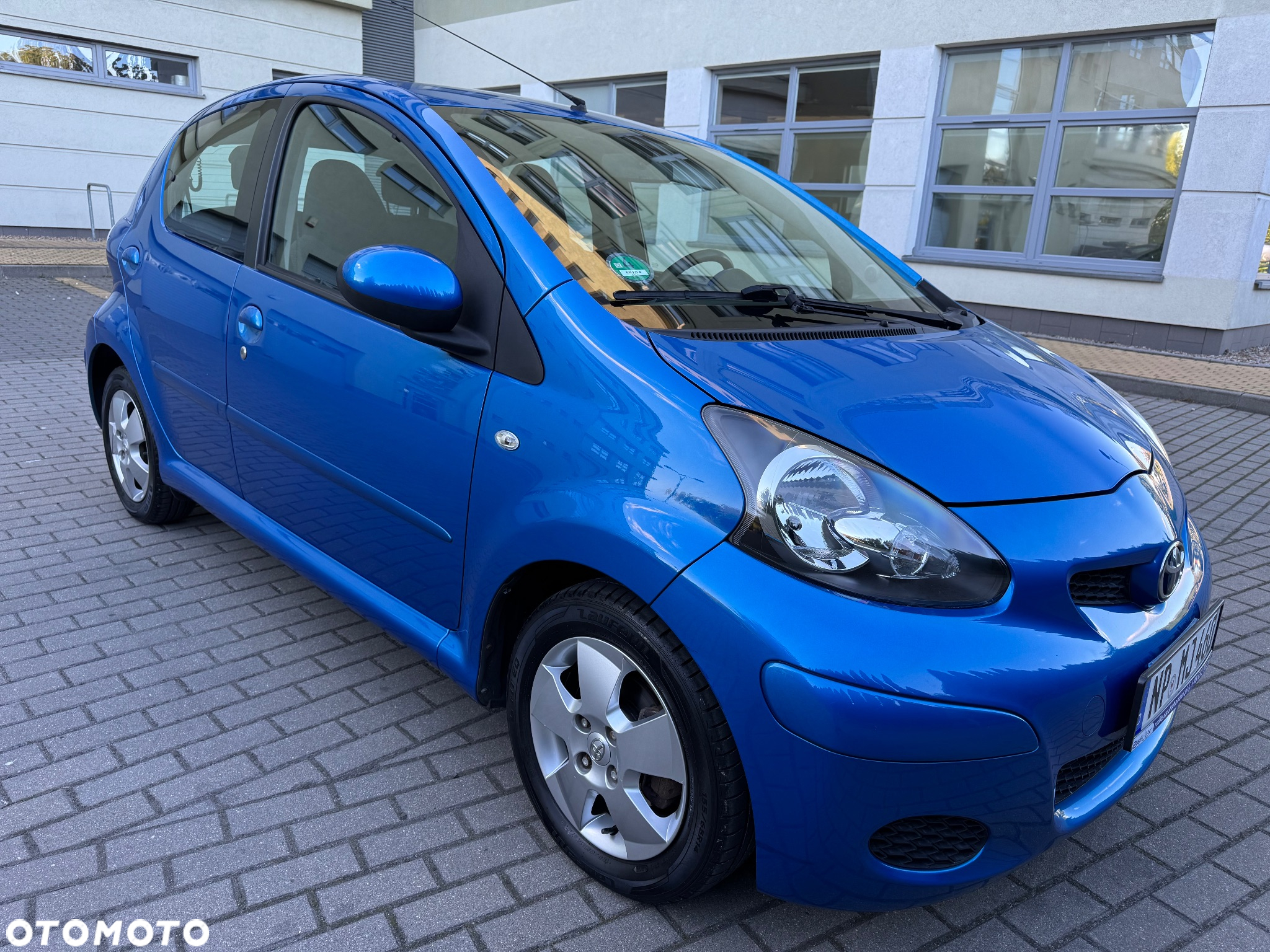 Toyota Aygo 1.0 VVT-i Sol MM - 16
