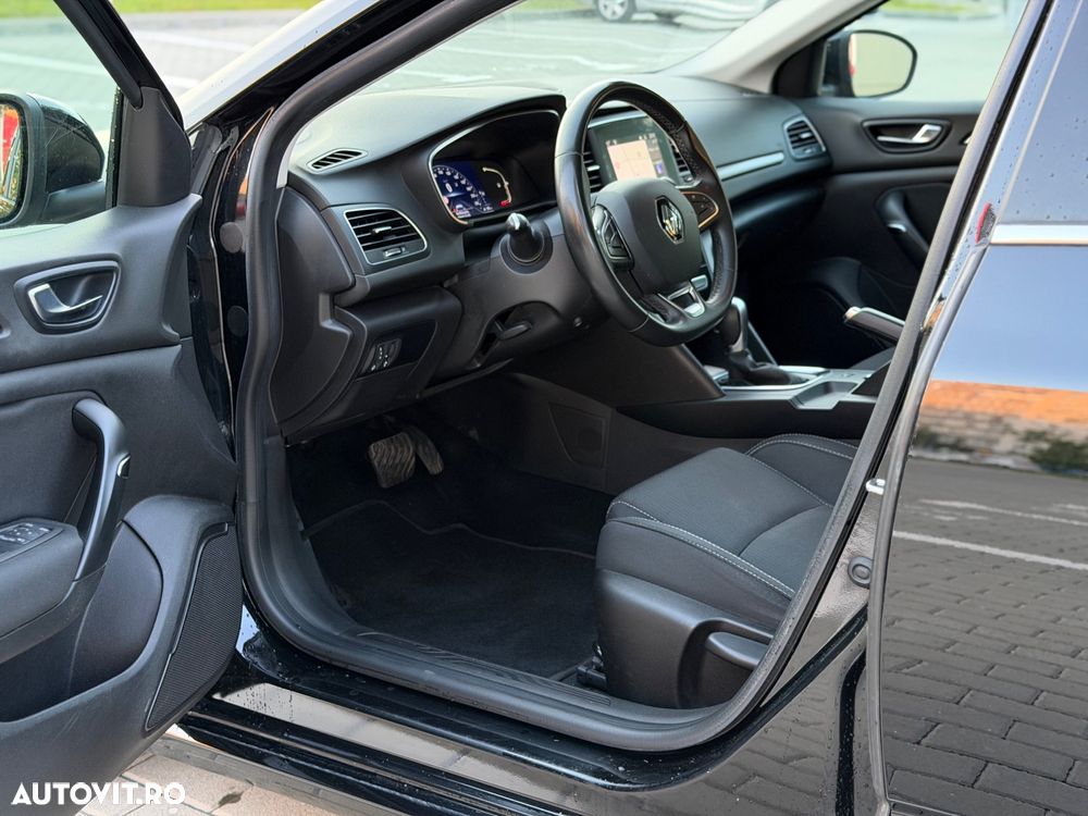 Renault Megane Blue dCi 116 EDC Zen - 14