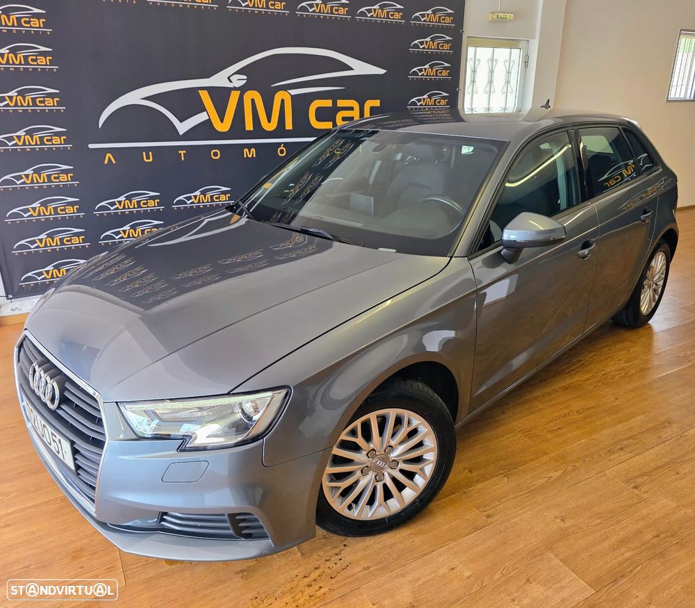 Audi A3 Sportback 1.6 TDI Design - 1